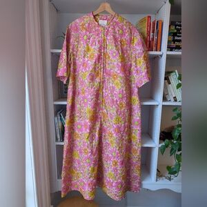 Vintage 60's / 70's Floral House Dress Robe Pink Orange Size Large Retro Daisy